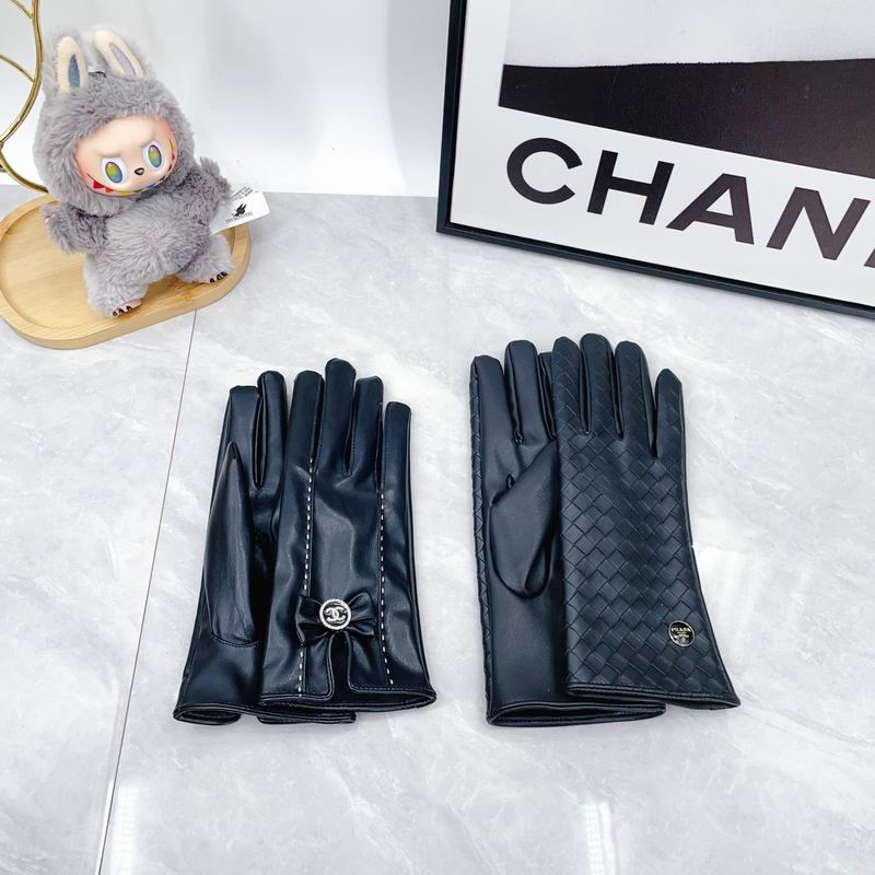 CHanel Gloves dx18
